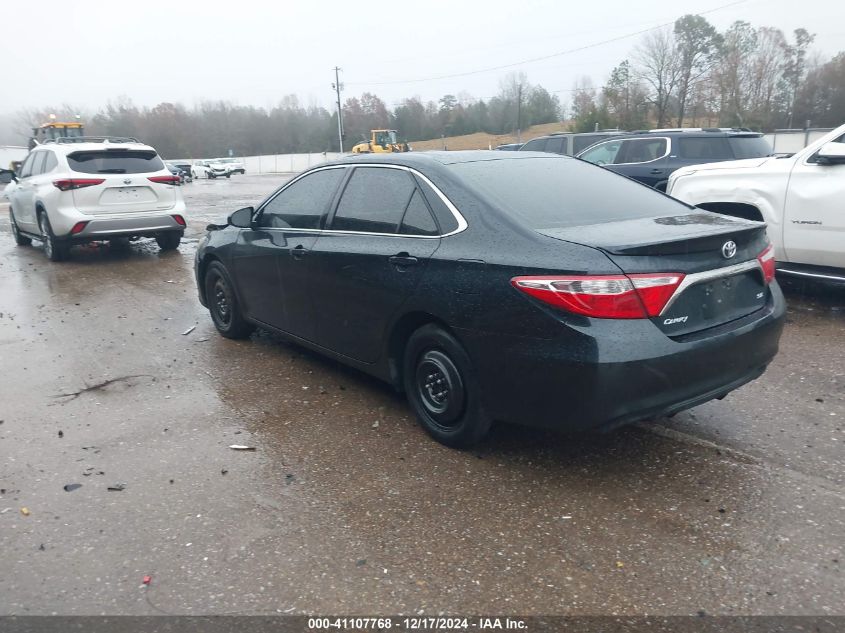 VIN 4T1BF1FK7FU962878 2015 Toyota Camry, SE no.3