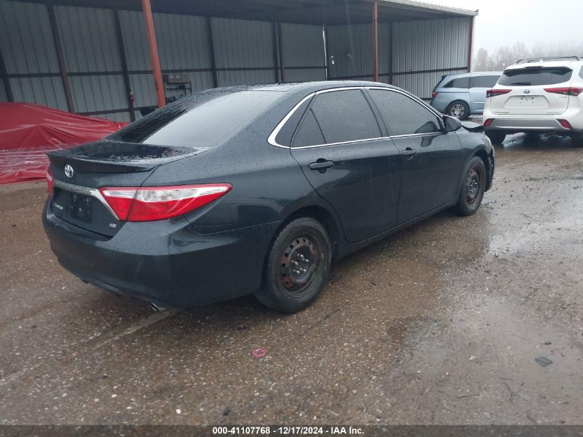 VIN 4T1BF1FK7FU962878 2015 Toyota Camry, SE no.4