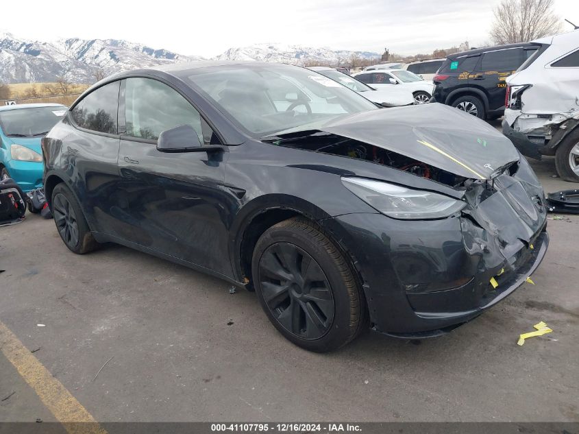 2024 TESLA MODEL Y LONG RANGE DUAL MOTOR ALL-WHEEL DRIVE - 7SAYGAEE8RF210386