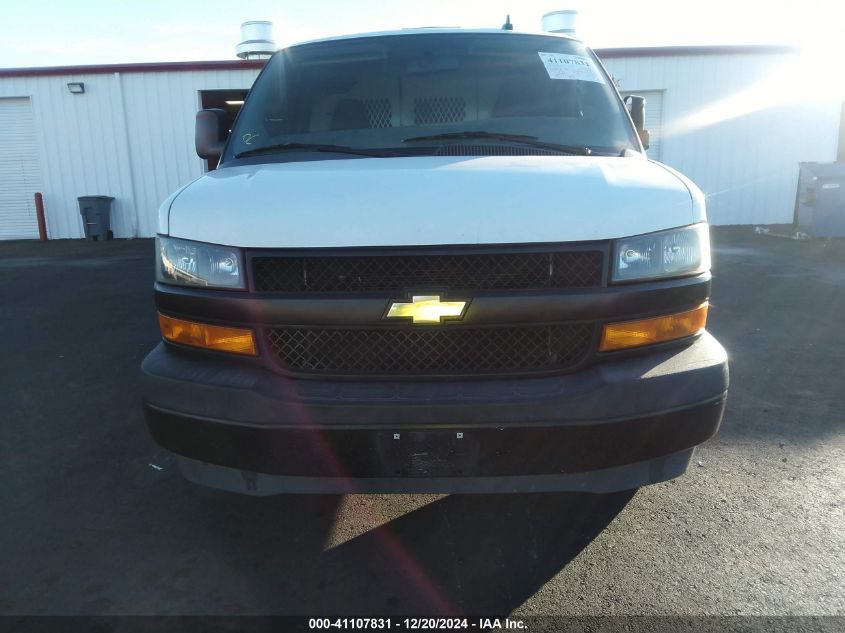 VIN 1GCWGAFP6J1299747 2018 Chevrolet Express 2500,... no.12