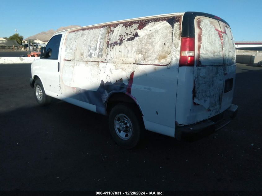 VIN 1GCWGAFP6J1299747 2018 Chevrolet Express 2500,... no.3