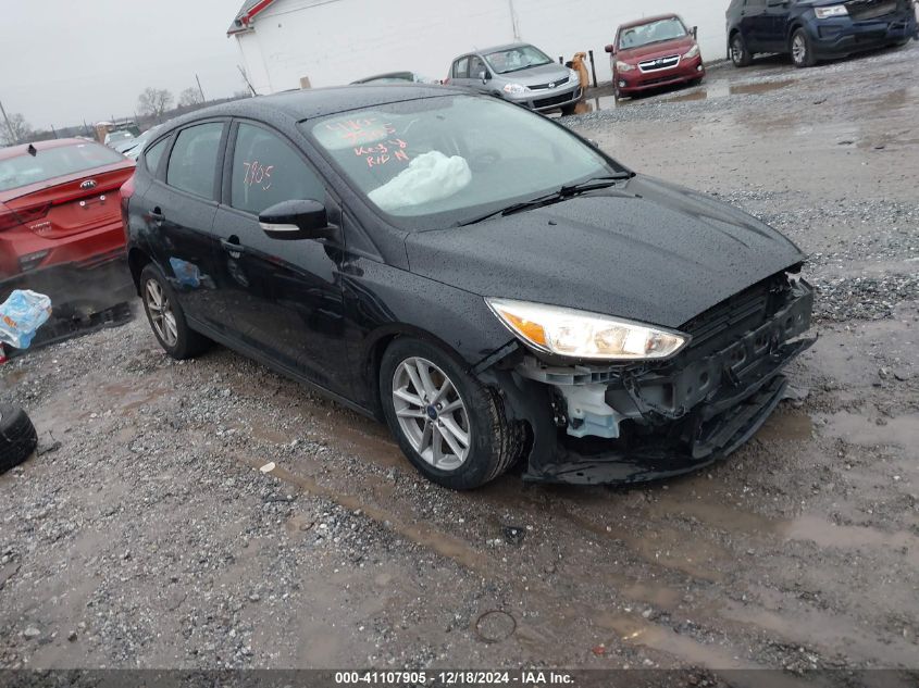 VIN 1FADP3K23HL263984 2017 Ford Focus, SE no.1