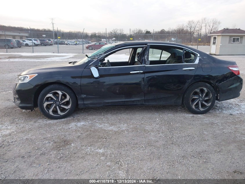 2017 HONDA ACCORD VIN: 1HGCR2F72HA266257
