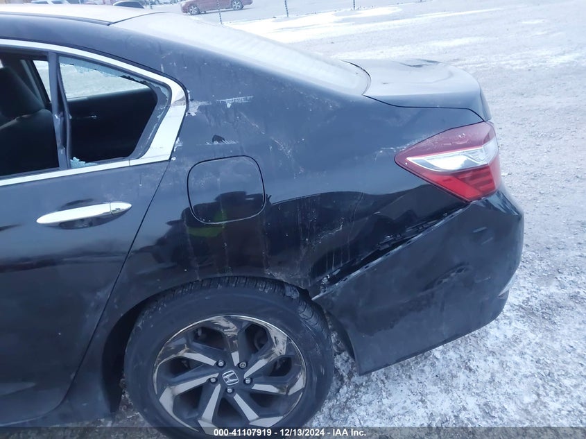 2017 HONDA ACCORD VIN: 1HGCR2F72HA266257