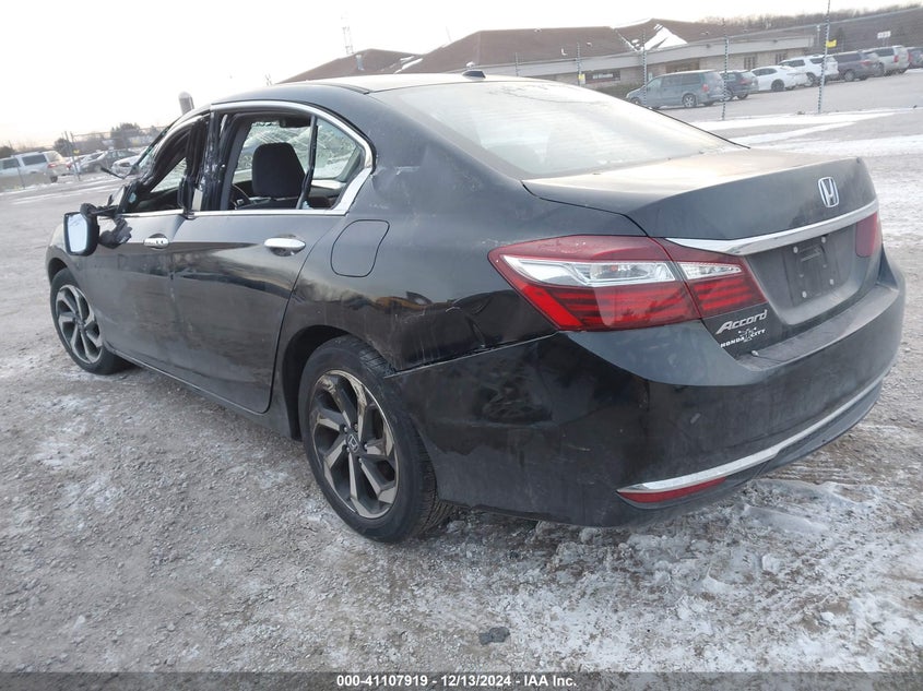 2017 HONDA ACCORD VIN: 1HGCR2F72HA266257