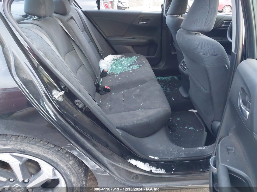 2017 HONDA ACCORD VIN: 1HGCR2F72HA266257