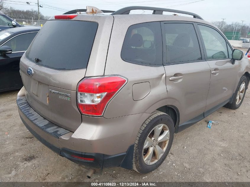 VIN JF2SJADC4GH472960 2016 SUBARU FORESTER no.4