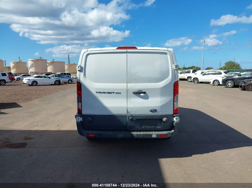 VIN 1FTYR2YM8JKB11817 2018 Ford Transit-250 no.16