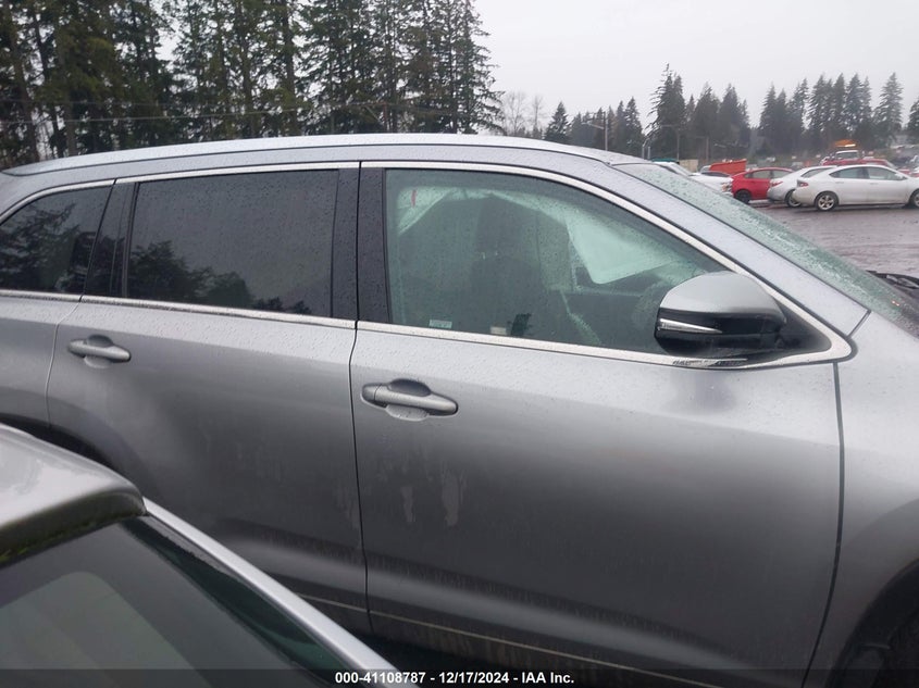 2016 TOYOTA HIGHLANDER XLE - 5TDJKRFH5GS356421