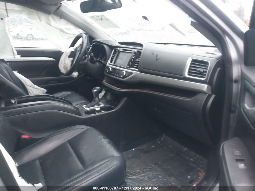 2016 TOYOTA HIGHLANDER XLE - 5TDJKRFH5GS356421