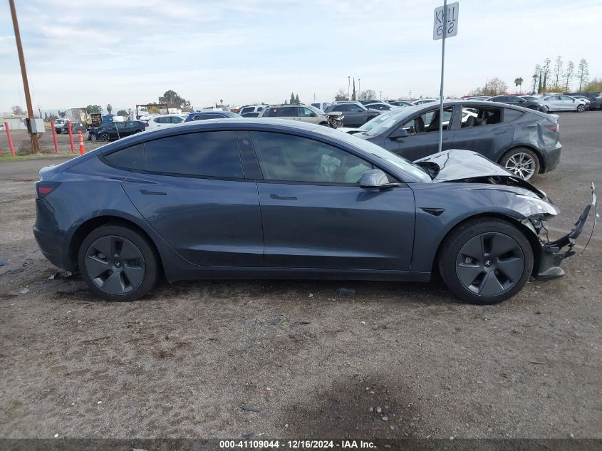 2022 Tesla Model 3 Rear-Wheel Drive VIN: 5YJ3E1EA4NF374433 Lot: 41109044