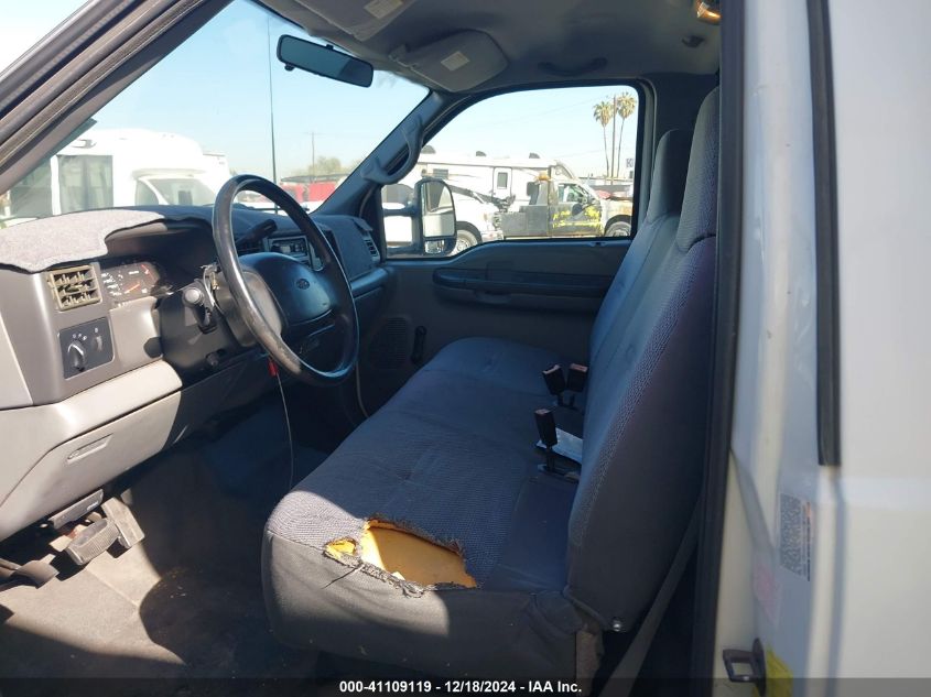 2002 Ford F-450 Chassis Xl/Xlt VIN: 1FDXF46F72FCB1456 Lot: 41109119