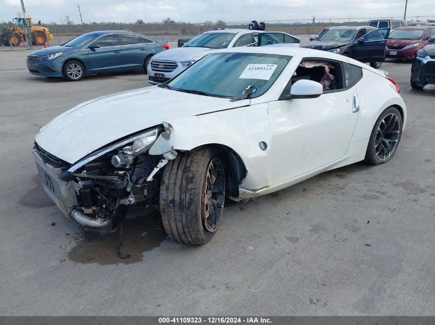 VIN JN1AZ4EH7GM933576 2016 Nissan 370Z, Sport no.2