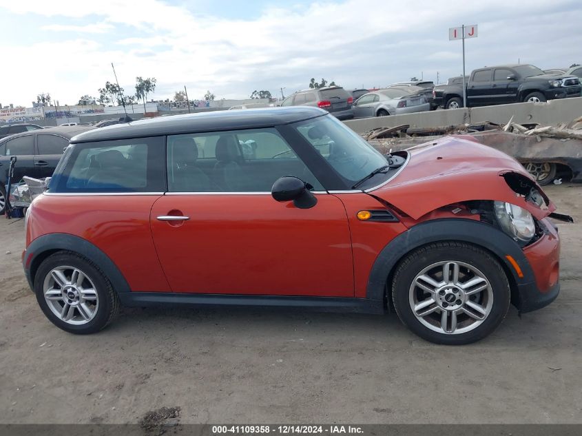 2013 Mini Hardtop Cooper VIN: WMWSU3C56DT681868 Lot: 41109358