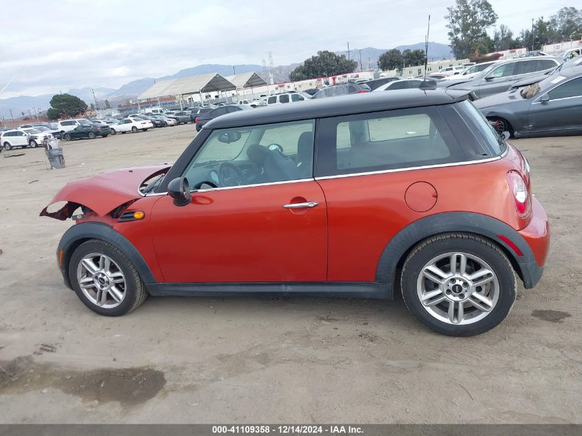 2013 Mini Hardtop Cooper VIN: WMWSU3C56DT681868 Lot: 41109358