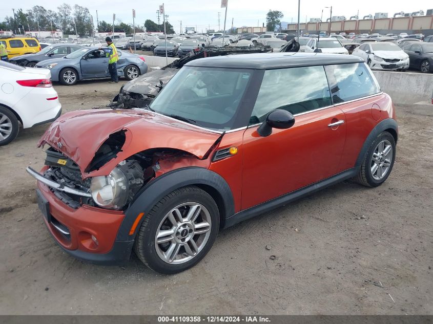 VIN WMWSU3C56DT681868 2013 Mini Hardtop, Cooper no.2