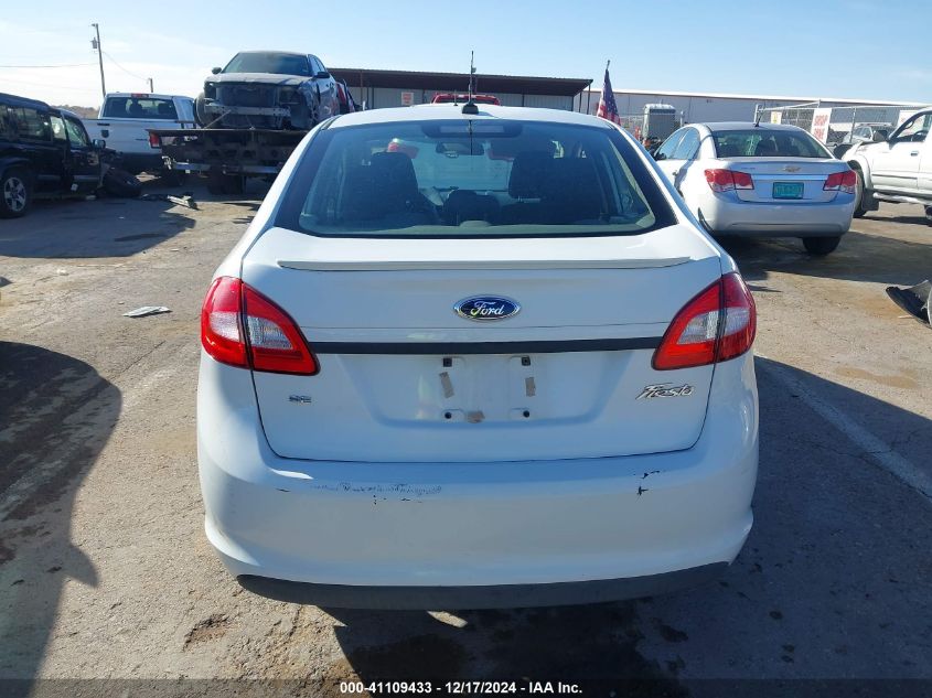 VIN 3FADP4BJ3DM173255 2013 Ford Fiesta, SE no.16