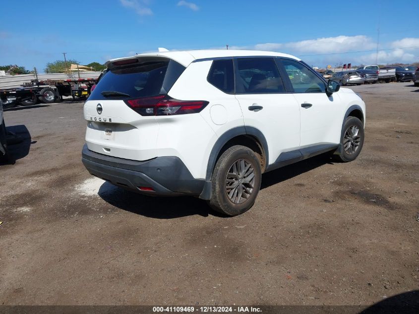 VIN 5N1AT3AA1MC765559 2021 Nissan Rogue, S Fwd no.4