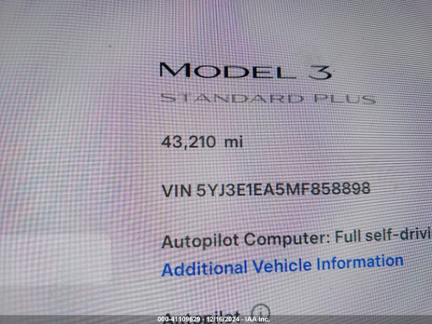 2021 Tesla Model 3 Standard Range Plus Rear-Wheel Drive VIN: 5YJ3E1EA5MF858898 Lot: 41109629