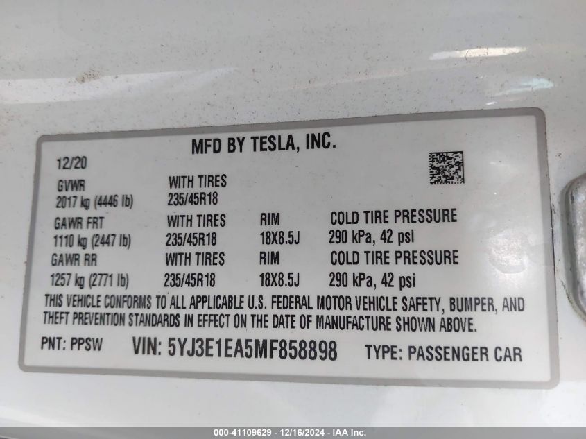 2021 Tesla Model 3 Standard Range Plus Rear-Wheel Drive VIN: 5YJ3E1EA5MF858898 Lot: 41109629