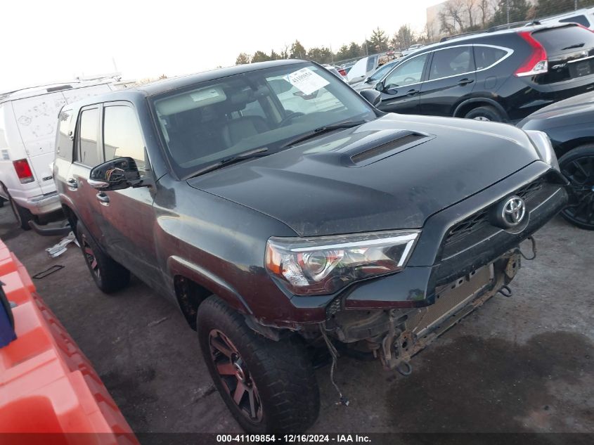 VIN JTEBU5JR4J5547568 2018 TOYOTA 4RUNNER no.13