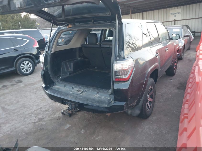 VIN JTEBU5JR4J5547568 2018 TOYOTA 4RUNNER no.4