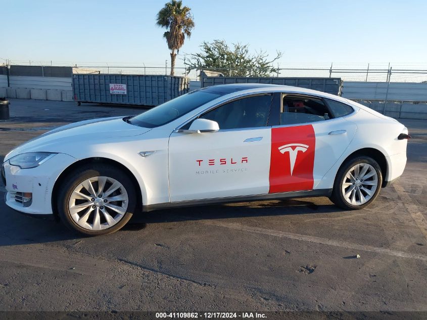 2013 Tesla Model S VIN: 5YJSA1DN5DFP27711 Lot: 41109862