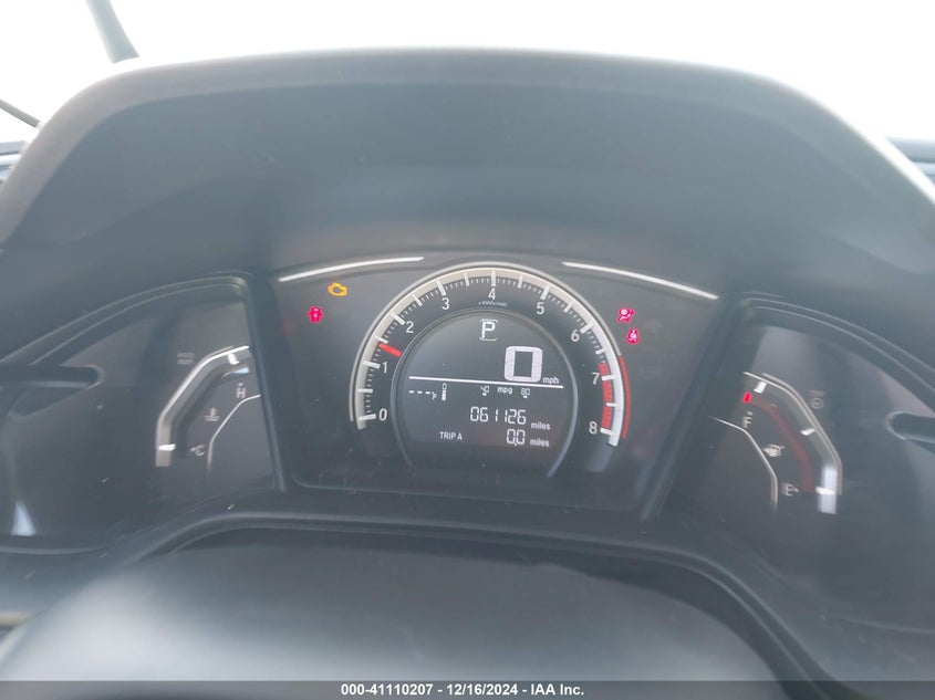 2018 HONDA CIVIC VIN: 2HGFC2F51JH553061