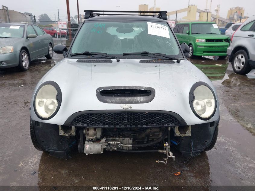 2004 Mini Cooper S VIN: WMWRE33414TD82293 Lot: 41110281