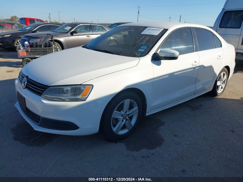2014 VOLKSWAGEN JETTA 2.0L TDI - 3VWLL7AJ1EM369620