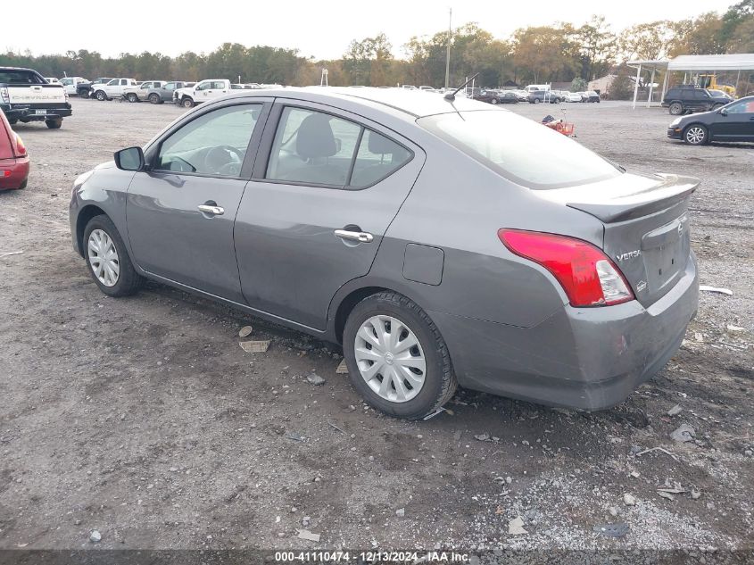 VIN 3N1CN7AP3JL887250 2018 NISSAN VERSA no.3