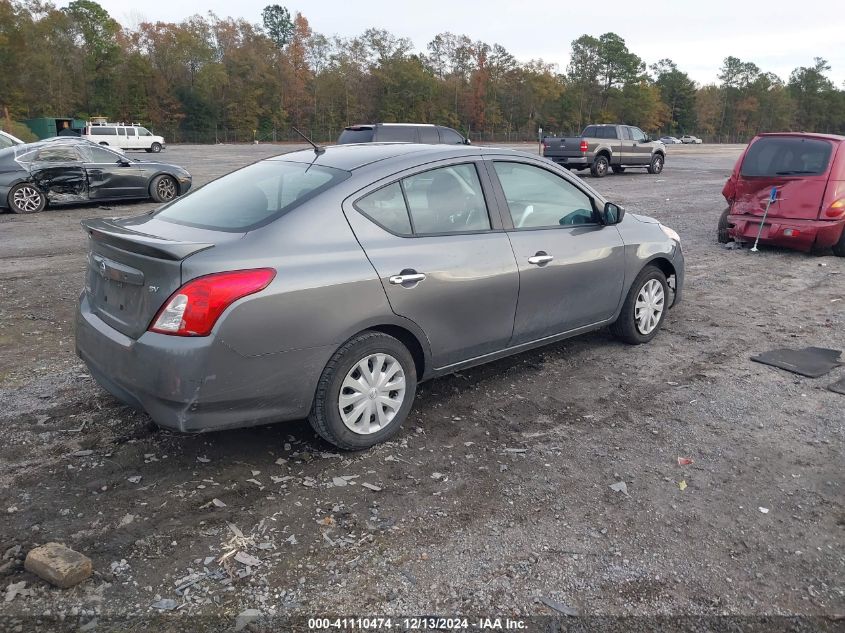 VIN 3N1CN7AP3JL887250 2018 NISSAN VERSA no.4