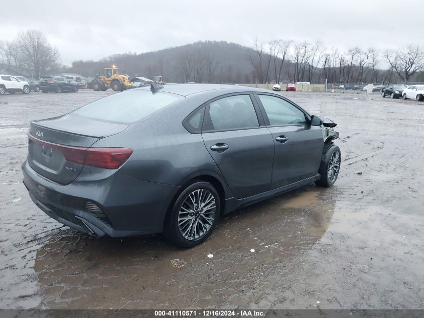 VIN 3KPF54AD9PE532059 2023 KIA Forte, Gt-Line no.4