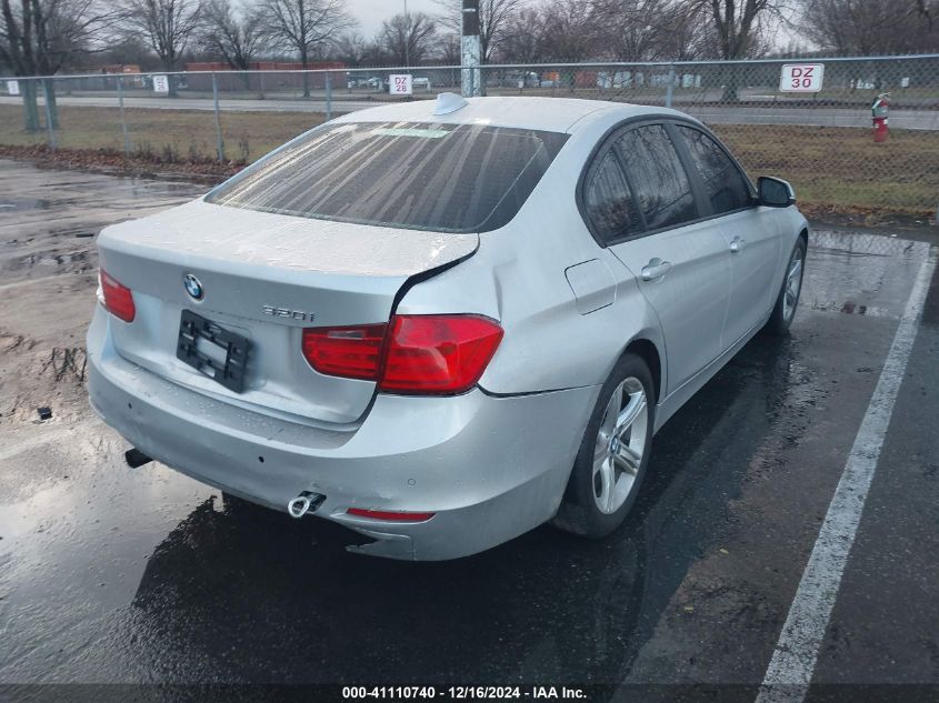 VIN WBA3B1C51EPV79807 2014 BMW 3 Series, 320I no.4