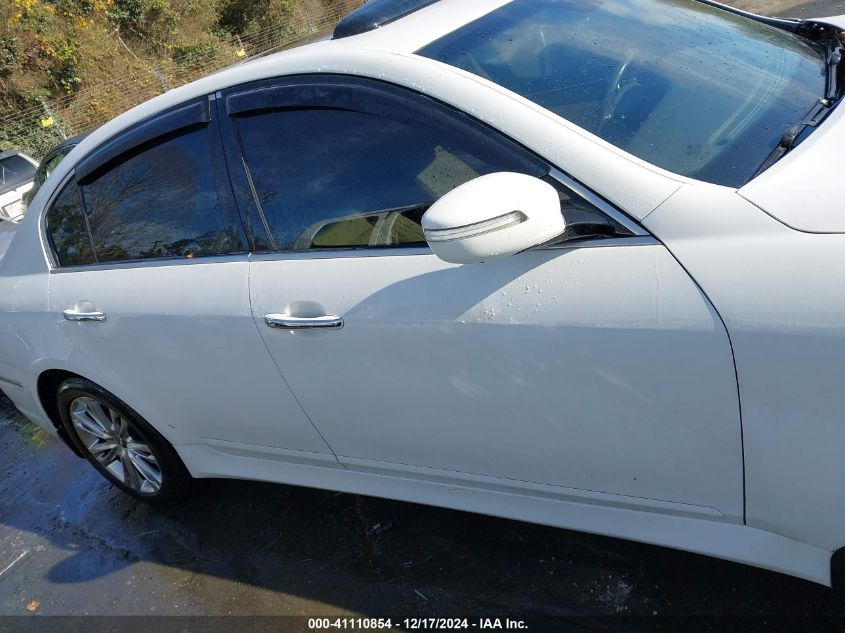 2013 HYUNDAI GENESIS 3.8 - KMHGC4DD7DU231515