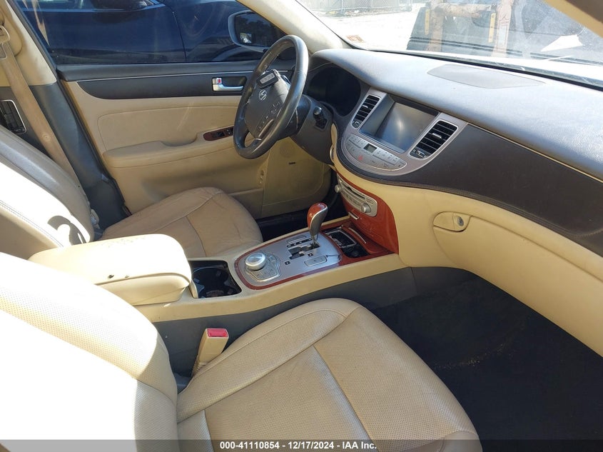 2013 HYUNDAI GENESIS 3.8 - KMHGC4DD7DU231515