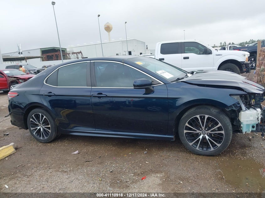 2018 TOYOTA CAMRY SE - 4T1B11HKXJU580722