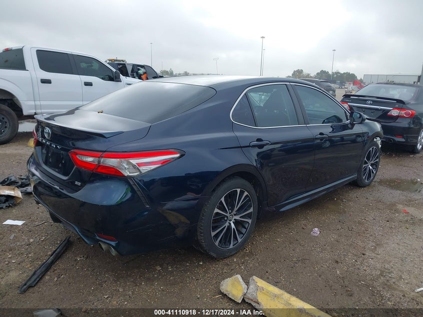 2018 TOYOTA CAMRY SE - 4T1B11HKXJU580722