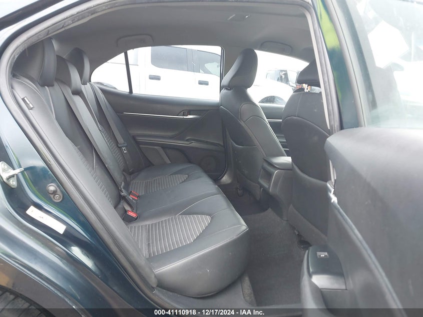 2018 TOYOTA CAMRY SE - 4T1B11HKXJU580722