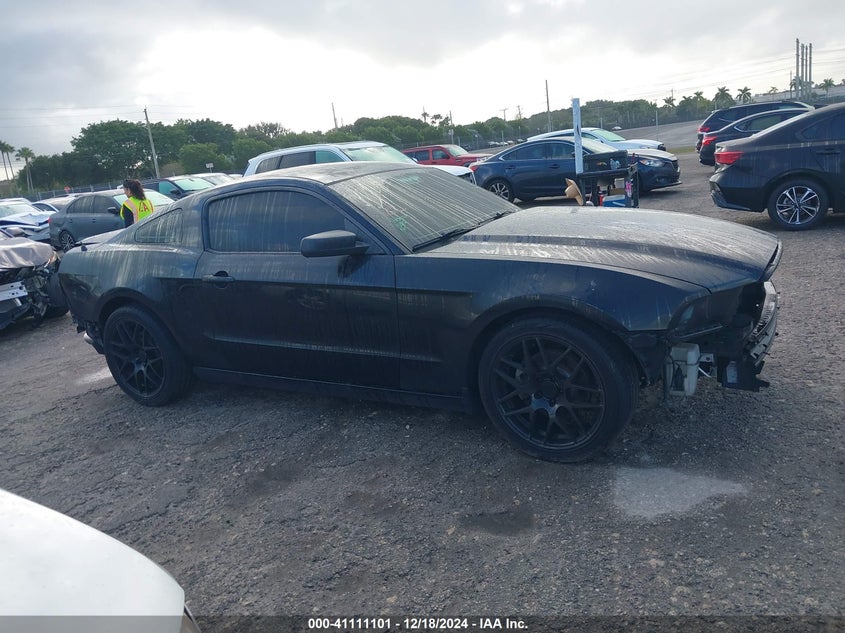 2014 FORD MUSTANG VIN: 1ZVBP8AM6E5258292