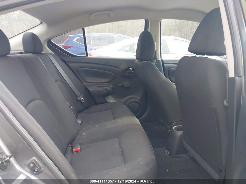 2019 NISSAN VERSA VIN: 3N1CN7AP5KL880107