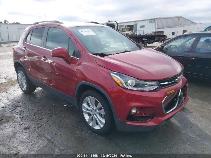 VIN 3GNCJRSBXJL216205 2018 Chevrolet Trax, Premier no.1