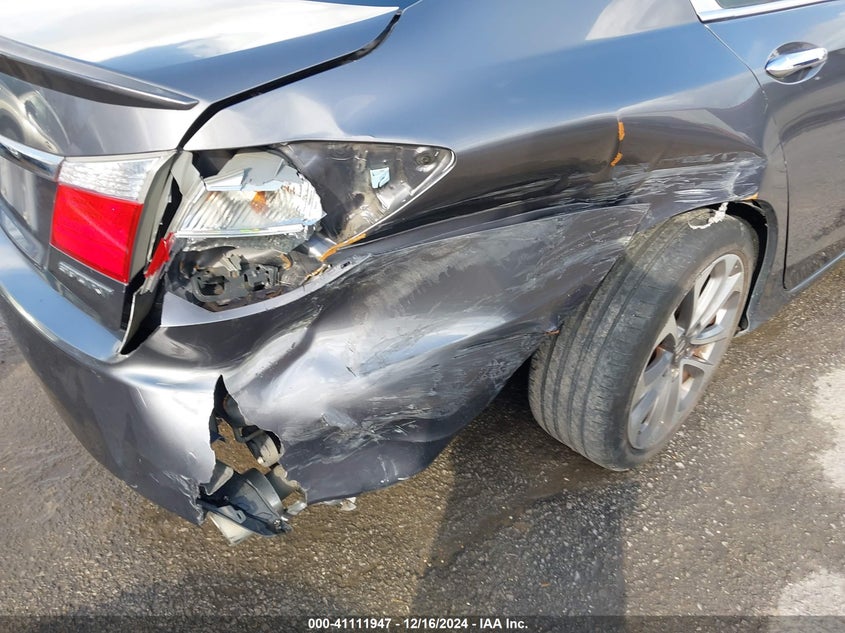 2013 HONDA ACCORD VIN: 1HGCR2F5XDA165119