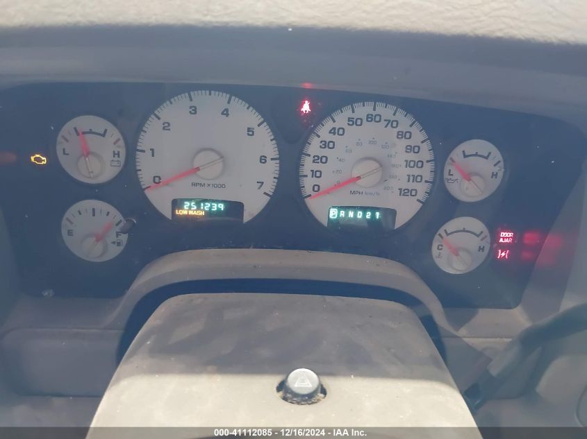 2005 Dodge Ram 1500 Slt/Laramie VIN: 1D7HU18D15S270702 Lot: 41112085