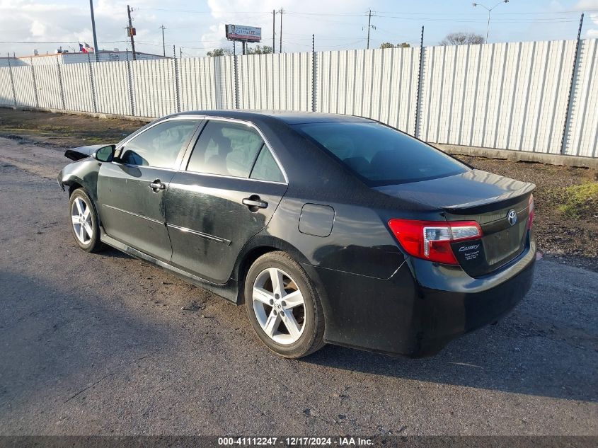 VIN 4T1BF1FK4DU293482 2013 Toyota Camry, SE no.3