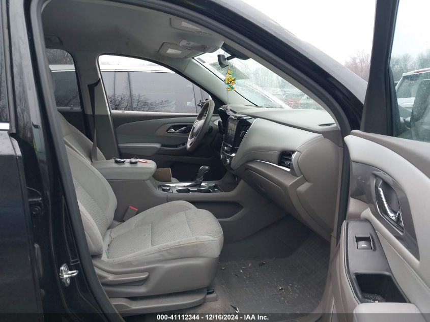 VIN 1GNERGKW0JJ129820 2018 CHEVROLET TRAVERSE no.5