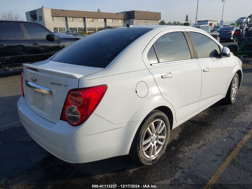 VIN 1G1JC5SH3E4185388 2014 Chevrolet Sonic, Lt Auto no.4