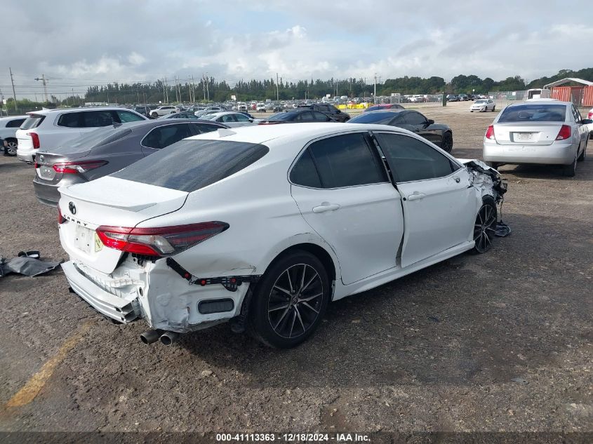 VIN 4T1G11AK7MU543244 2021 Toyota Camry, SE no.4