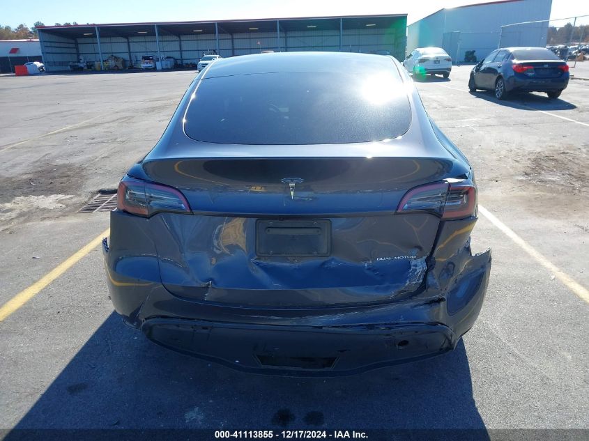 2023 Tesla Model Y Awd/Long Range Dual Motor All-Wheel Drive VIN: 7SAYGDEE0PF881601 Lot: 41113855