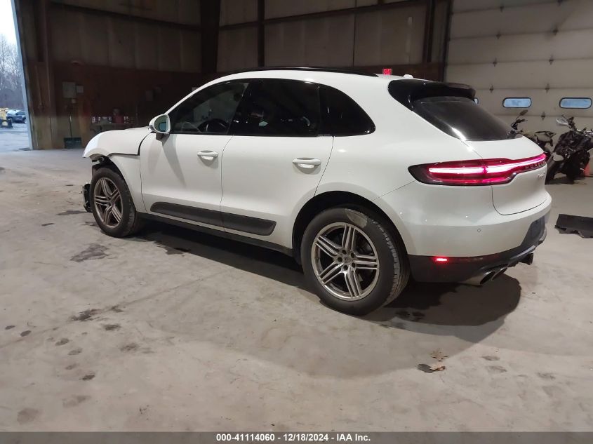 VIN WP1AB2A50MLB32571 2021 PORSCHE MACAN no.3